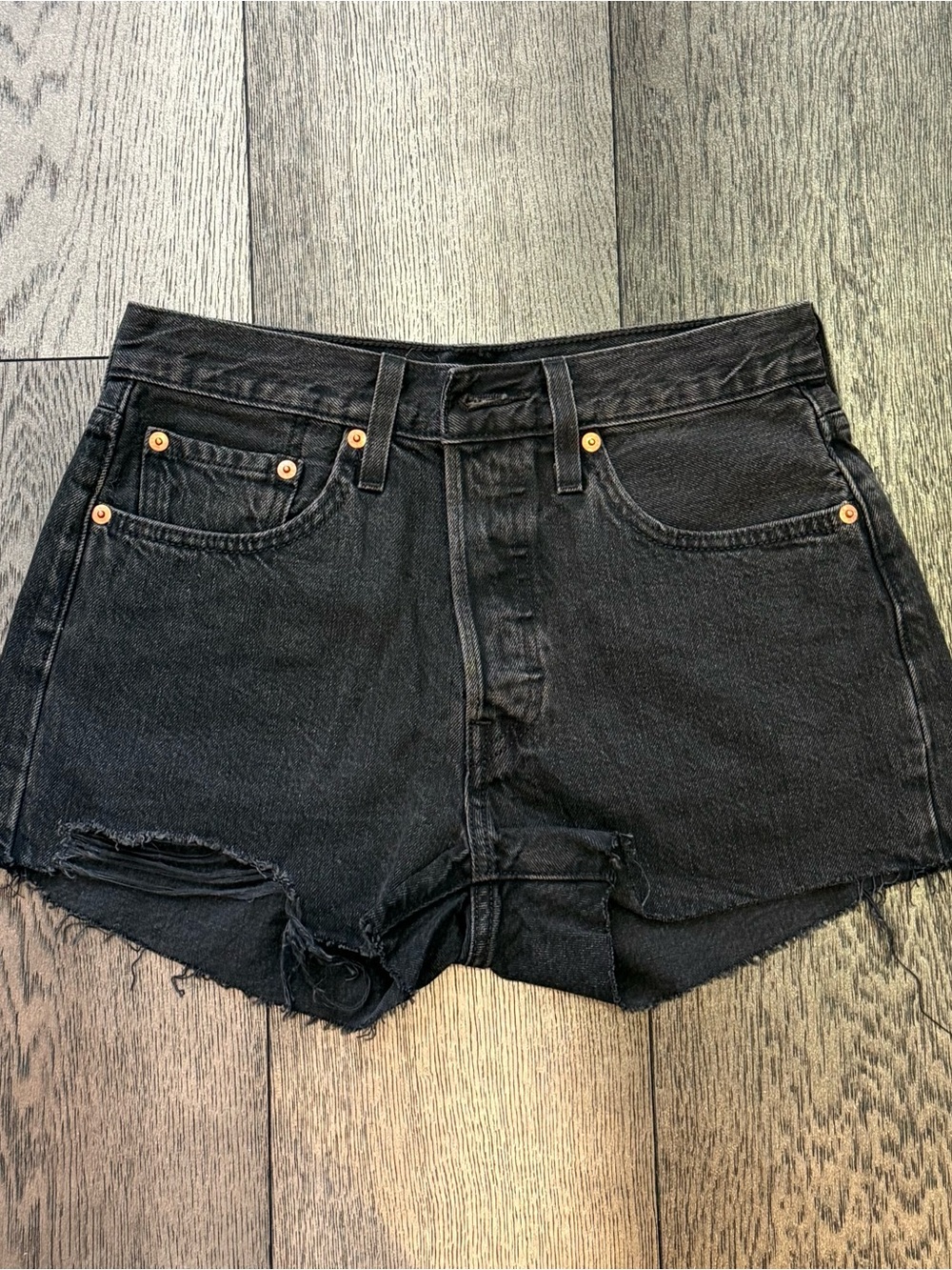 Black Levi’s Denim Cutoff Shorts